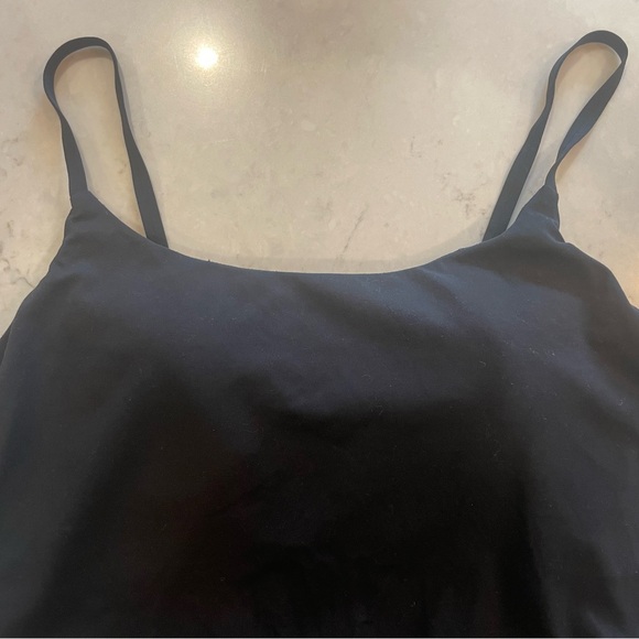 Athleta Women’s Black Tank Top with Build in Bra. Size Large - Picture 5 of 6